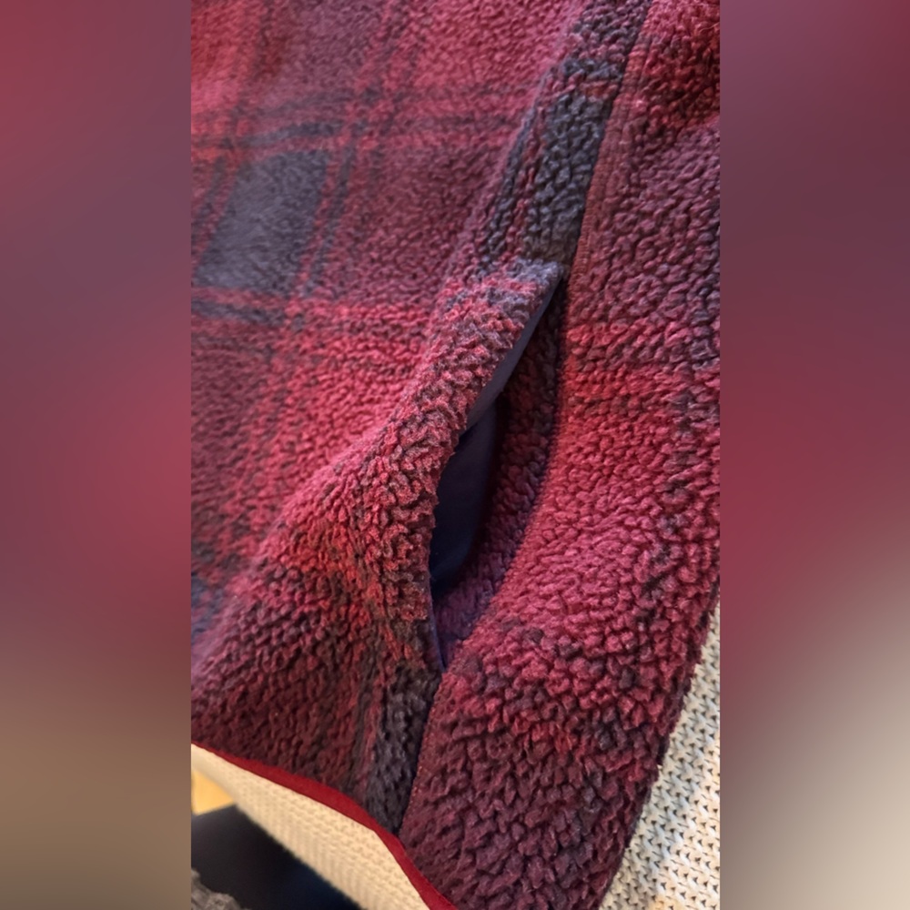 VINEYARD VINES Stillwater Sherpa Hoodie Red Navy Plaid Hooded Fleece Sweatshirt - Picture 8 of 14